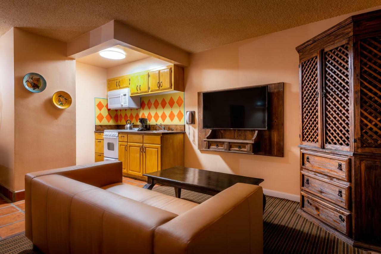 Hotel Pepper Tree Boutique Kitchen Studios - Anaheim Exterior photo